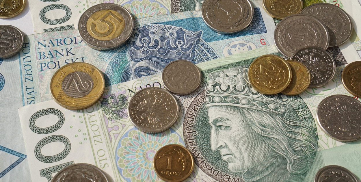 Duży bank z karą ponad 20 mln zł. Szkodził interesom klientów?