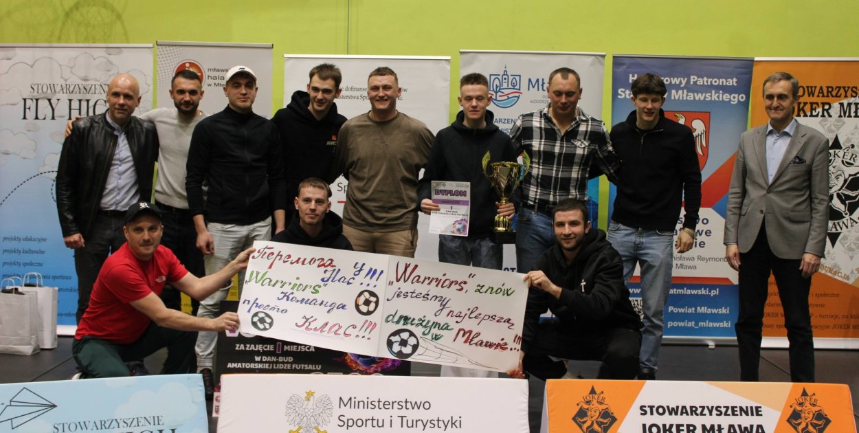 Liga podsumowana, piłkarze nagrodzeni. Warriors z tytułem