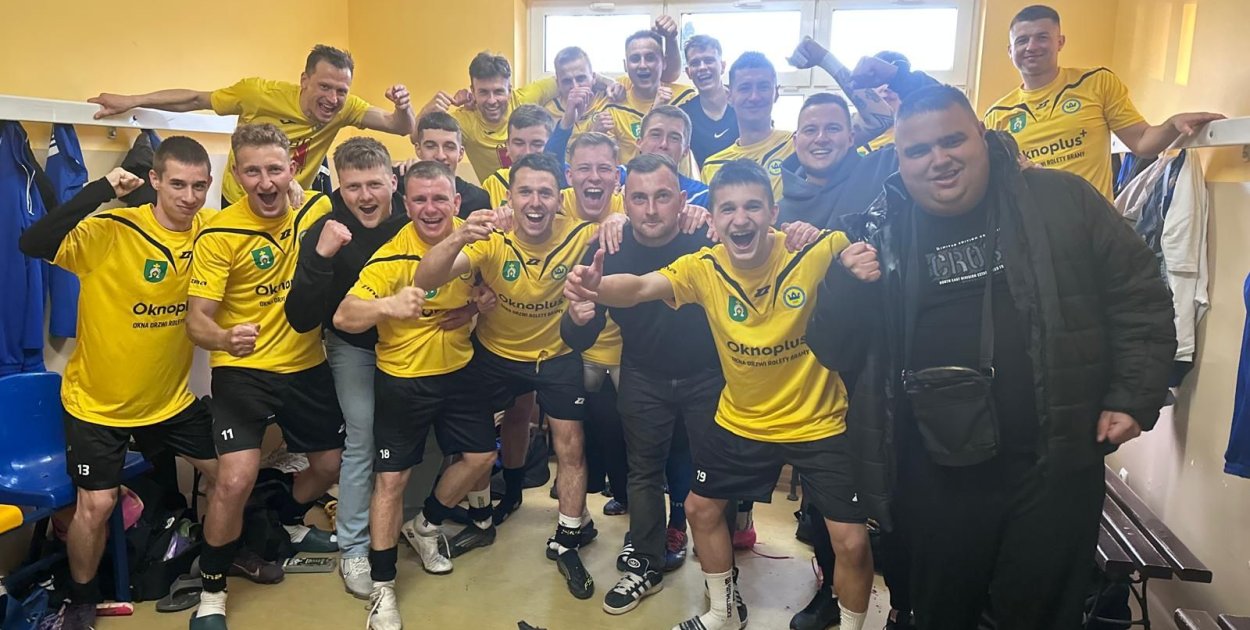 Rezerwowy na wagę punktów. Czwórka w derbach