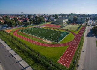 stadion w Mławie