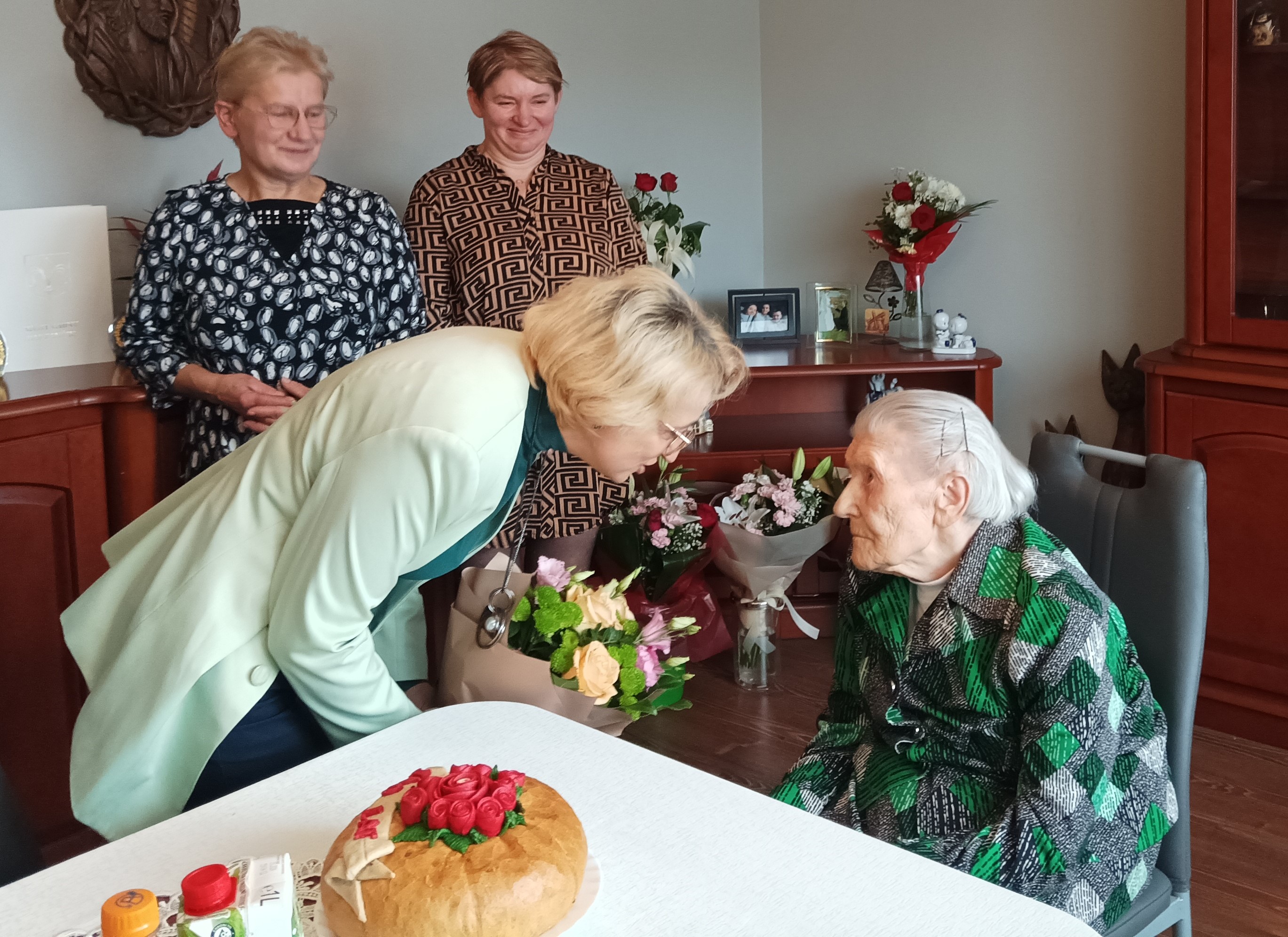 Pani Aniela Staszewska obchodziła 100. urodziny