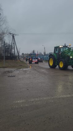 protest rolnikow traktor 9