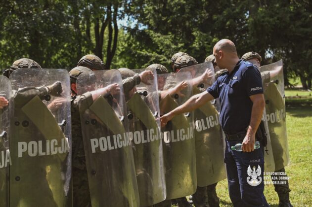 Policjanci przeszkolili Terytorialsow 5